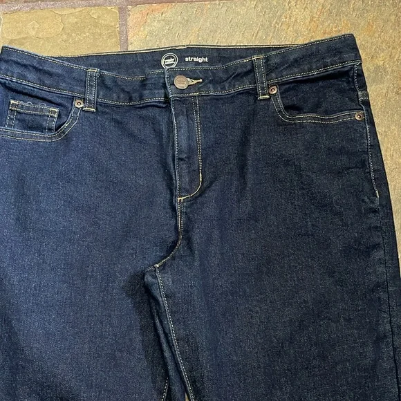 Wonder Nation Dark Wash Straight Jeans 16 plus - Picture 4 of 10